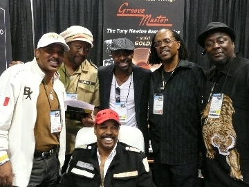Donald Tavie (RIP) (keyboards/vocals - Lakeside), with keyboard players Myron McKinley and Edell Shepherd and vocalist Norris Evans.
